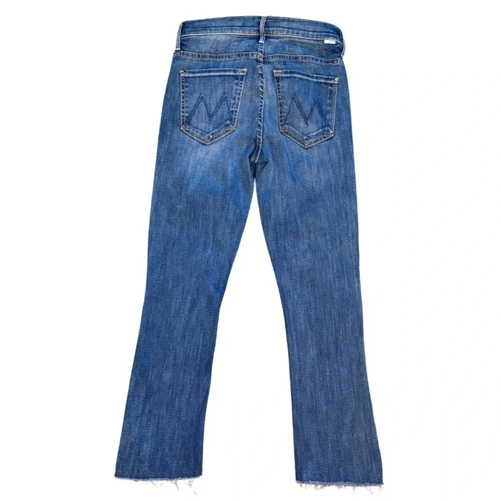 MOTHER The Insider Crop Step Fray in Not Rough Enough Medium Blue Wash Size 26